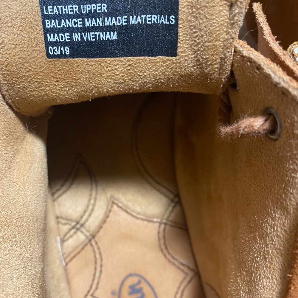 Women’s western moccasin - Picture 3 of 3